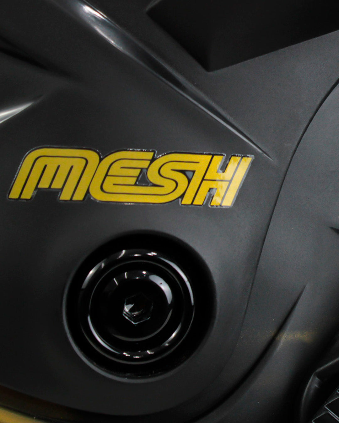Patins Mesh Black e Gold - 80mm ABEC-9 Cromo